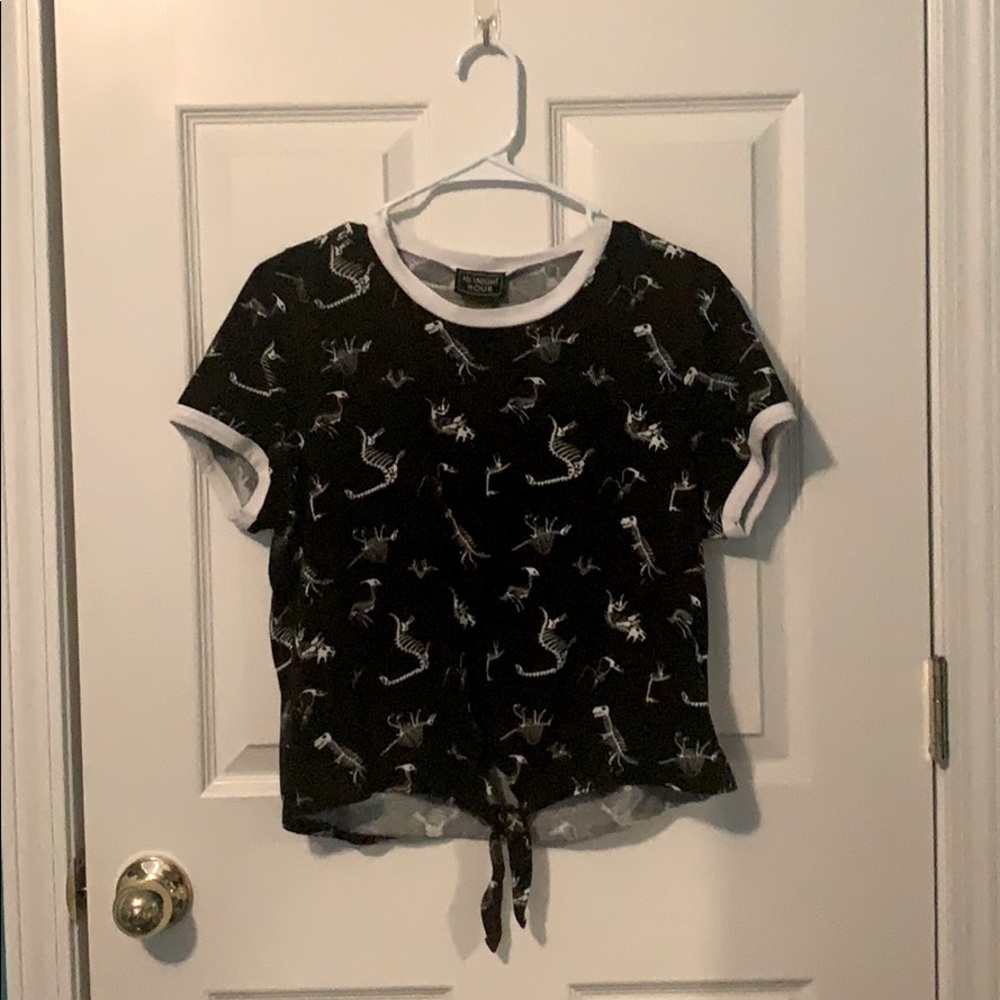 Hot Topic Tie Front Crop Top M